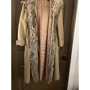 Women's rain jacket with hood, tan, with vintage fur | Size 6